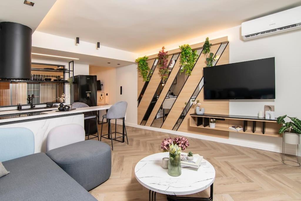Apartment Verdant By Cozy Stories Alexandroupoli