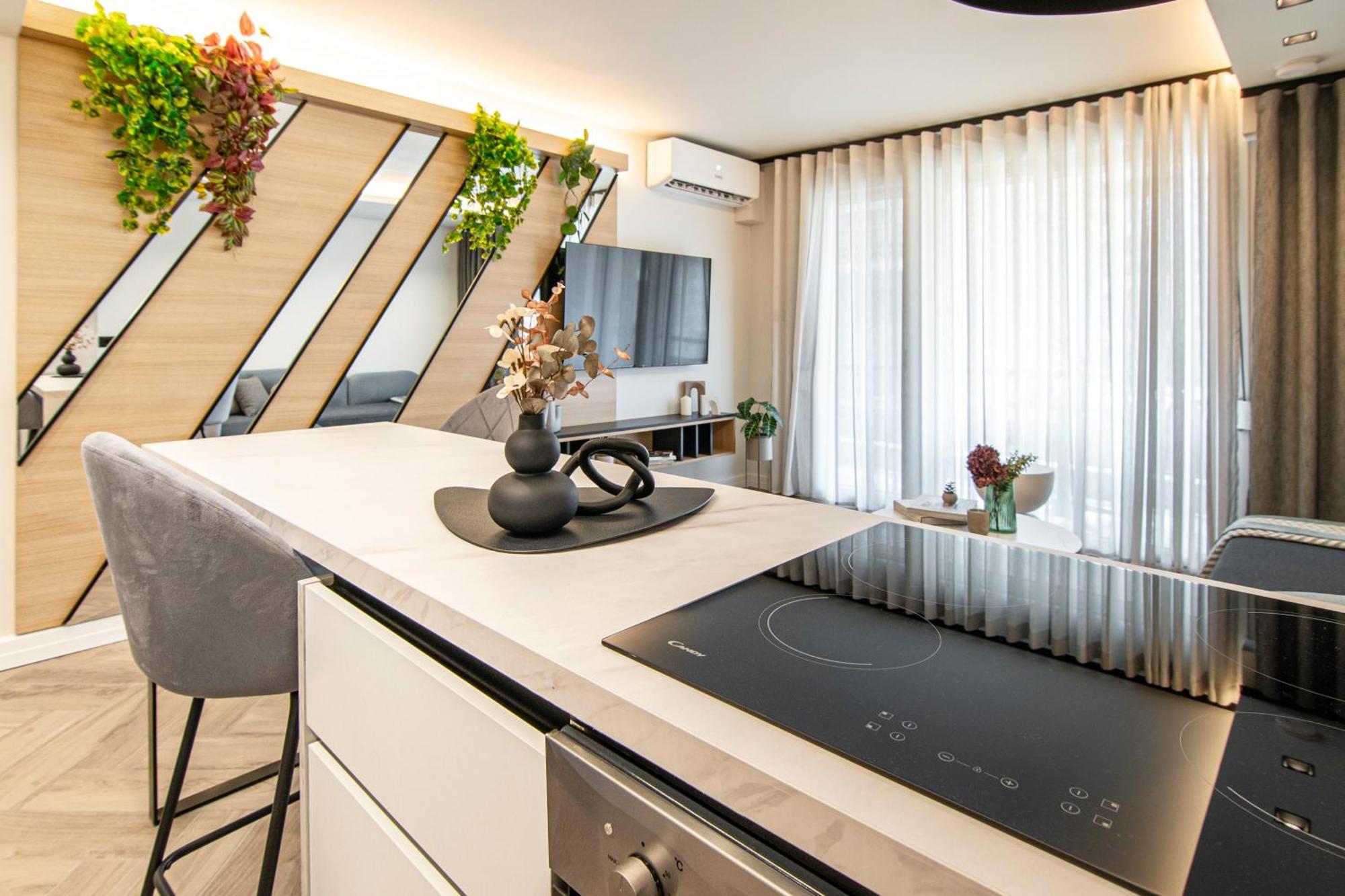 Apartment Verdant By Cozy Stories