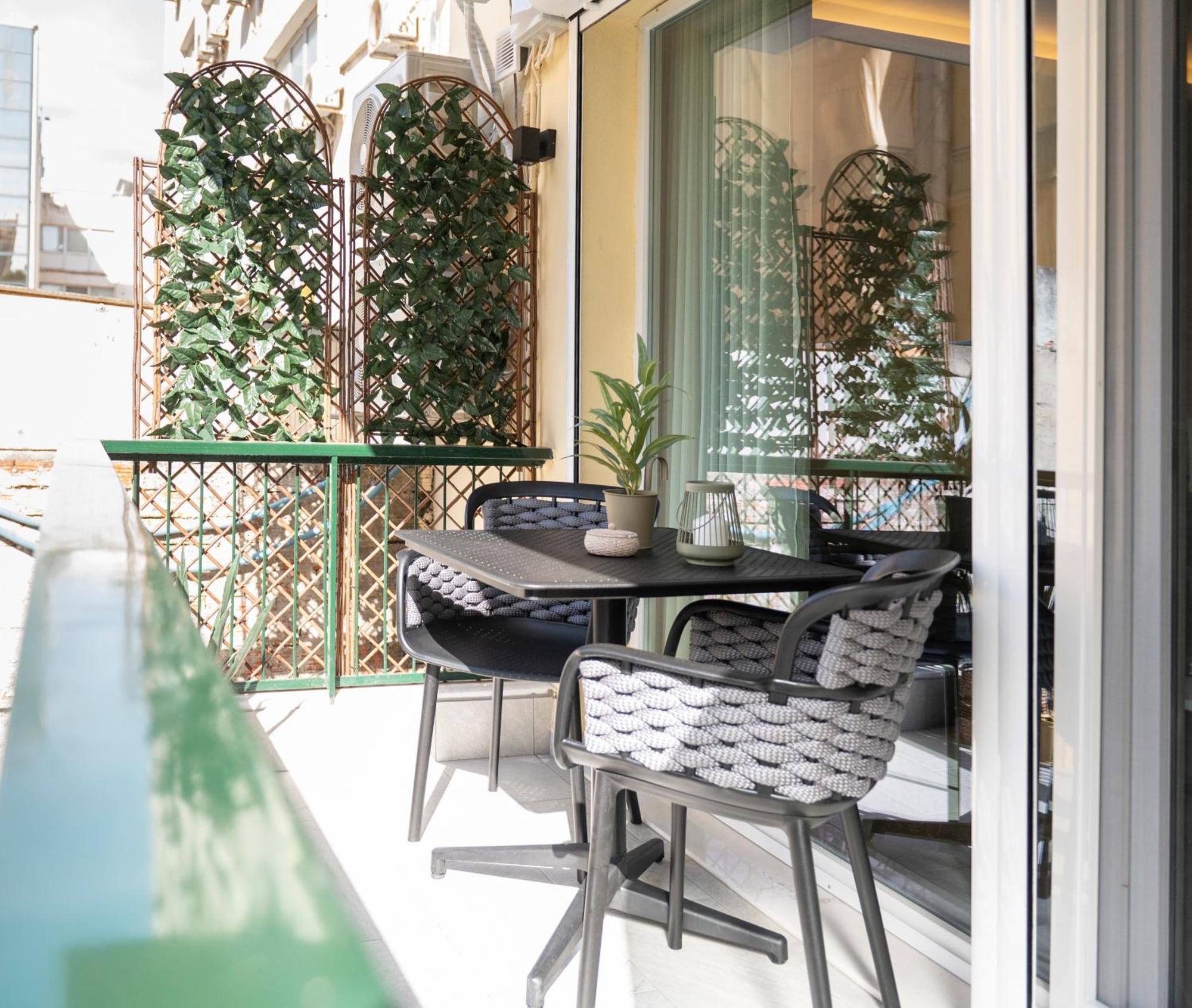 Verdant By Cozy Stories Apartment *